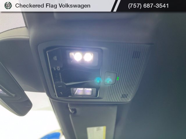 Used 2022 Volkswagen ID.4 Pro AWD/4WD image 18