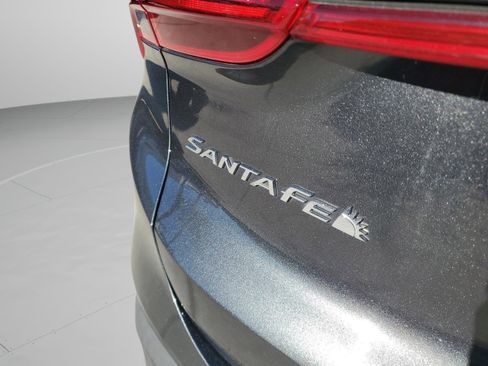 Used 2021 Hyundai Santa Fe SE image 32