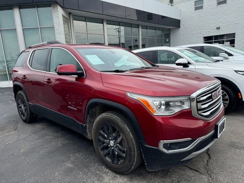 Used 2019 GMC Acadia SLT AWD/4WD image 1