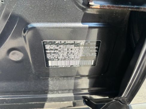 Used 2018 Subaru Forester 2.5i Premium AWD/4WD image 43