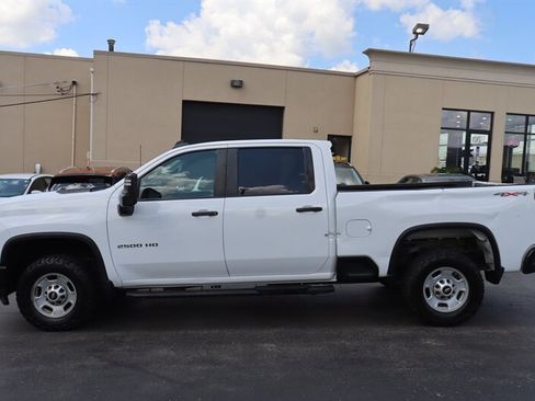 Used 2023 Chevrolet Silverado 2500 W/T w/ WT Convenience Package AWD/4WD image 4