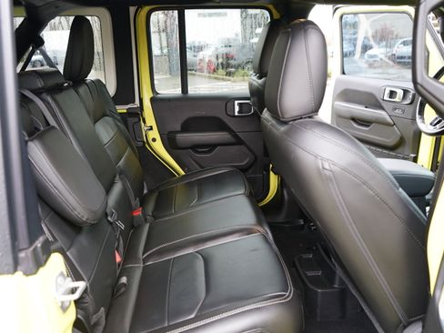 Used 2023 Jeep Wrangler Sahara w/ Cold Weather Group image 22