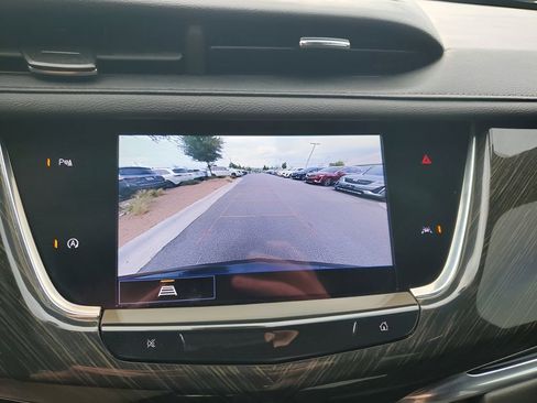 Used 2022 Cadillac XT6 Premium Luxury image 48