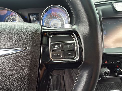 Used 2014 Chrysler 300 S AWD/4WD image 16