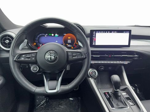 New 2024 Alfa Romeo Tonale Veloce AWD/4WD image 16