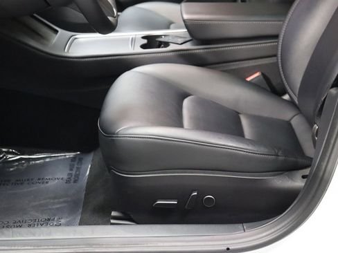 Used 2023 Tesla Model 3 Standard Range image 37