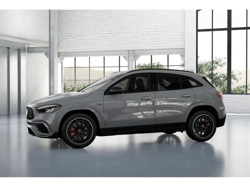 New 2026 Mercedes-Benz GLA 35 AMG 4MATIC image 35