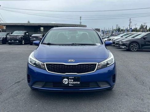Used 2017 Kia Forte LX FWD image 4