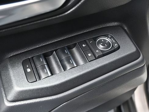 Used 2024 Toyota Land Cruiser Base image 11