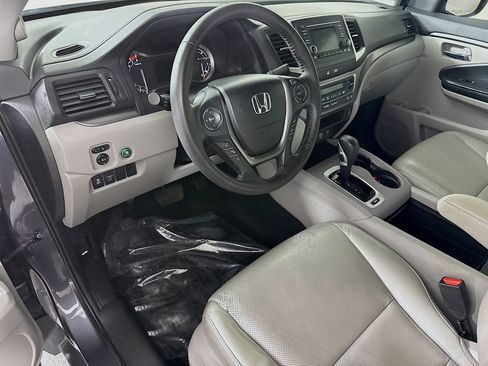 Used 2019 Honda Ridgeline RTL image 23