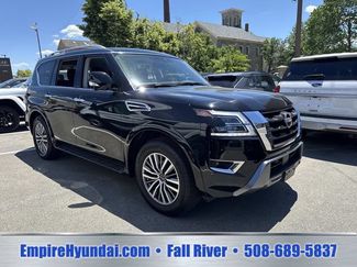 Used 2024 Nissan Armada SL w/ Captain's Chairs Package AWD/4WD video 2