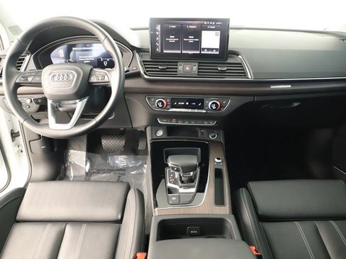 Certified 2023 Audi Q5 2.0T Prestige w/ Prestige Package AWD/4WD image 17