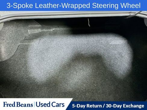 Used 2015 Chevrolet Camaro LT image 23