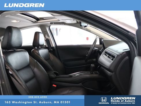 Used 2017 Honda HR-V EX-L image 16