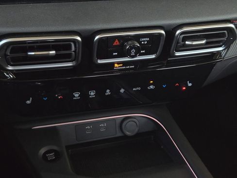 New 2026 Nissan Sentra SR w/ SR Premium Package image 22