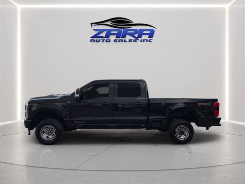 Used 2024 Ford F250 XLT w/ XLT Premium Package AWD/4WD image 4