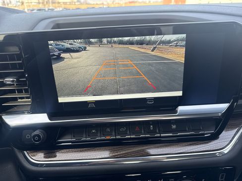 Certified 2024 Chevrolet Silverado 1500 LT image 17