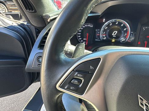 Used 2016 Chevrolet Corvette Z06 w/ 3LZ Preferred Equipment Group image 16