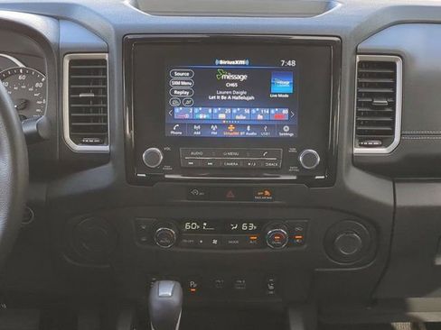 Used 2024 Nissan Frontier SL w/ Technology Package RWD image 17