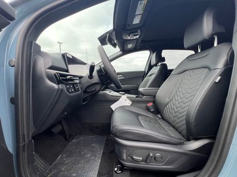 New 2026 Kia Sportage X-Line AWD/4WD image 16