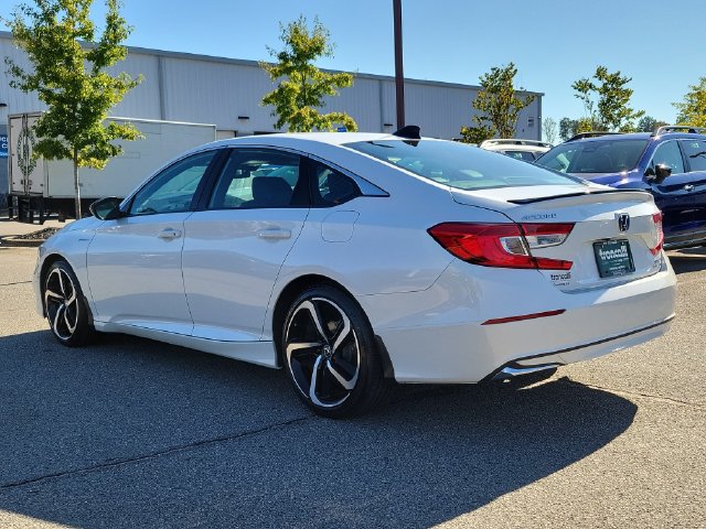 Used 2022 Honda Accord Sport image 4