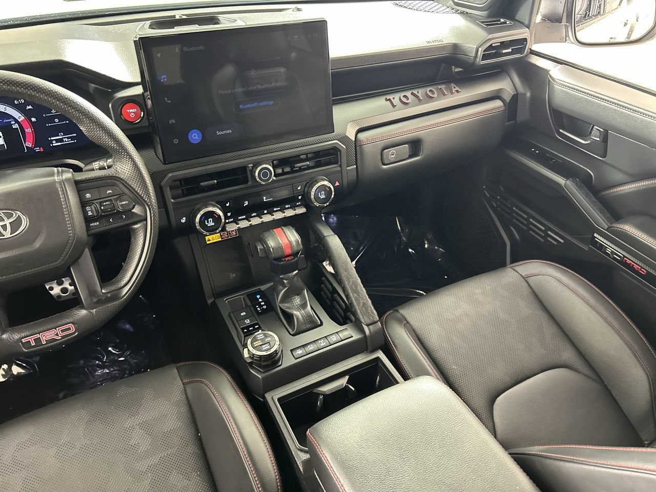 Used 2025 Toyota Tacoma TRD Pro AWD/4WD image 24