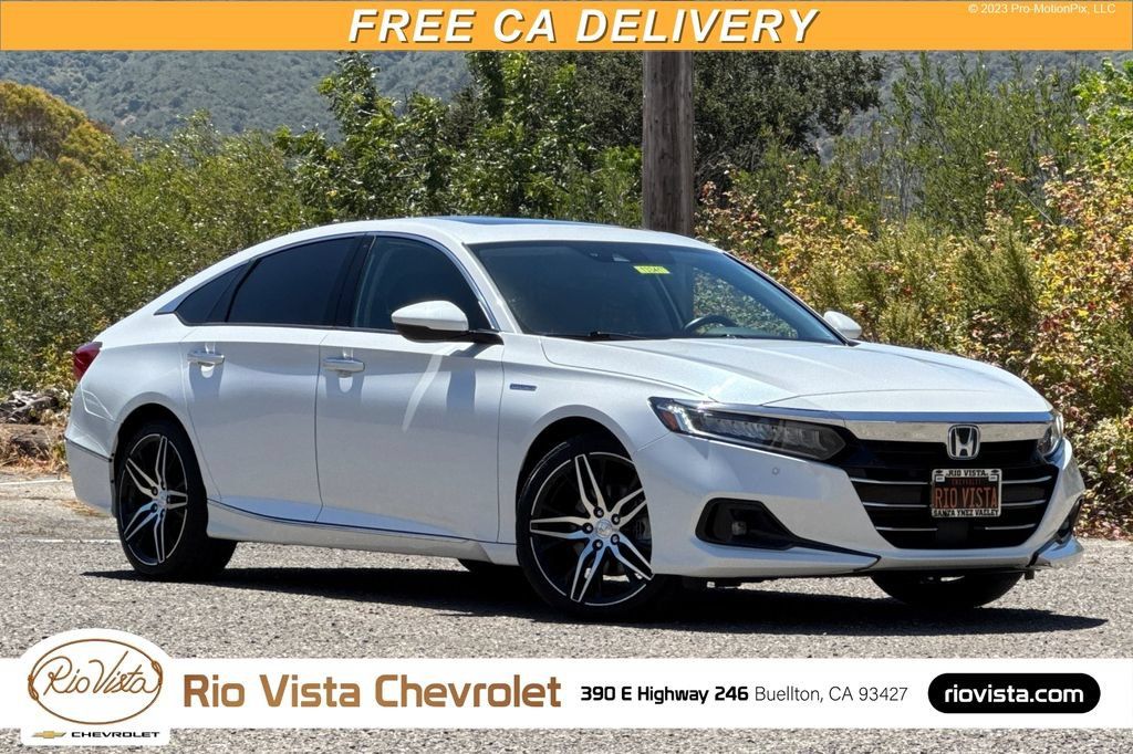 Used 2022 Honda Accord Touring image 1