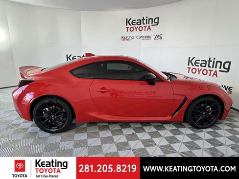 New 2026 Toyota GR86 Premium image 4