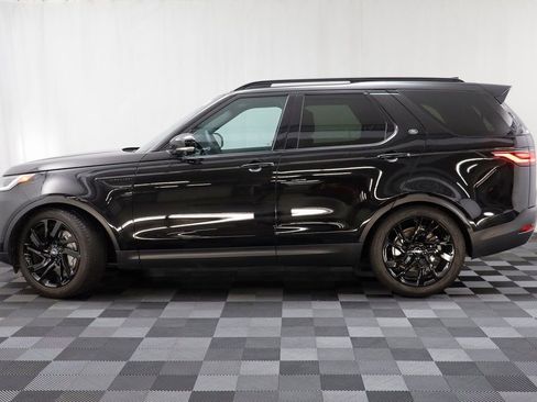 Certified 2025 Land Rover Discovery S image 4