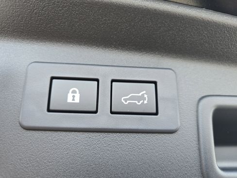 New 2026 Subaru Outback Premium image 17