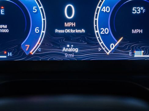 New 2025 Jeep Grand Cherokee Altitude image 40