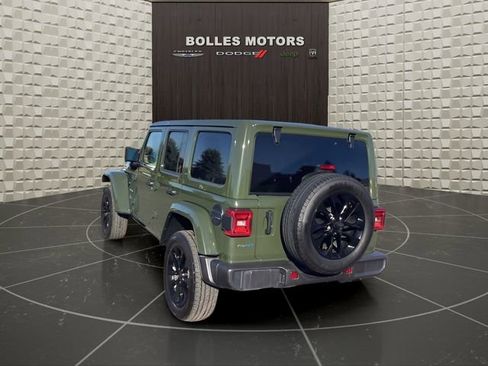 Used 2024 Jeep Wrangler Unlimited Sahara image 7