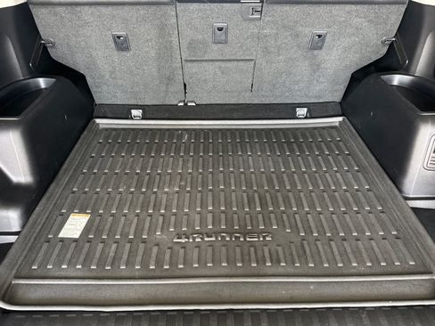 Used 2016 Toyota 4Runner Limited AWD/4WD image 16