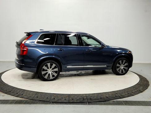 Used 2024 Volvo XC90 B6 Ultimate w/ Protection Package Premier image 8