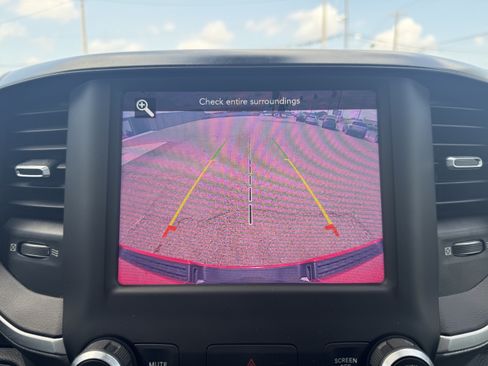 Used 2020 RAM 1500 Lone Star RWD image 16
