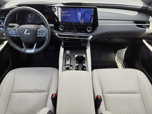 Used 2024 Lexus RX 350 w/ Kick Sensor & Tow Package image 37