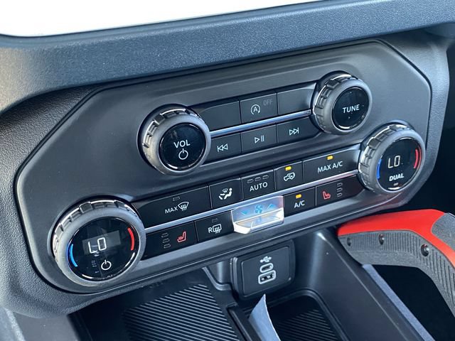 New 2026 Ford Bronco Heritage Edition AWD/4WD image 24
