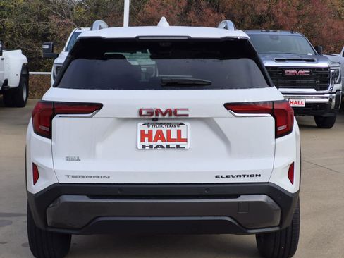 New 2026 GMC Terrain Elevation w/ Elevation Premium Package image 4