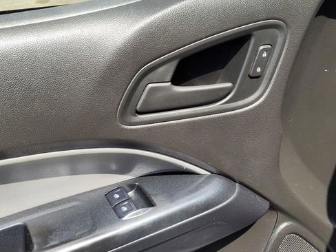 Used 2015 Chevrolet Colorado W/T RWD image 19