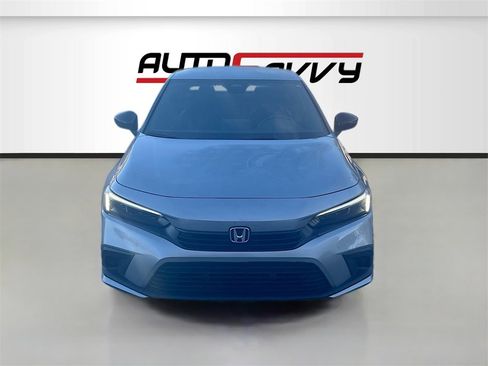 Used 2023 Honda Civic Sport image 2