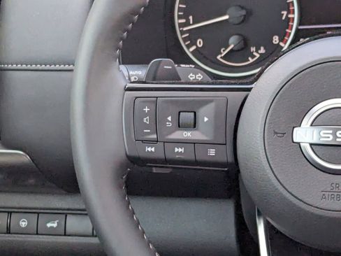 New 2025 Nissan Pathfinder SL image 24