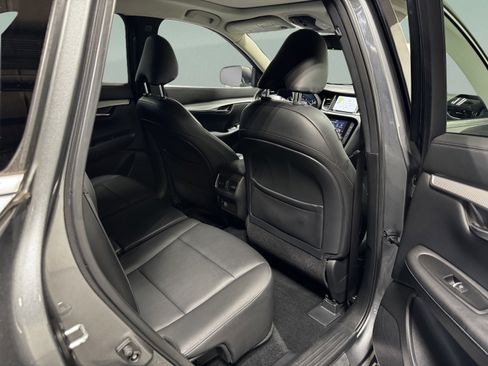 Used 2020 INFINITI QX50 Luxe w/ Navigation Package FWD image 27