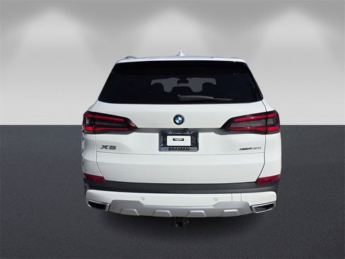 Certified 2022 BMW X5 xDrive40i w/ Premium Package image 5