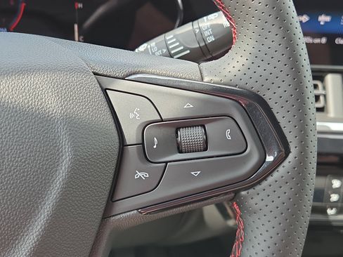 New 2026 Chevrolet Trax RS w/ Driver Confidence Package FWD image 20