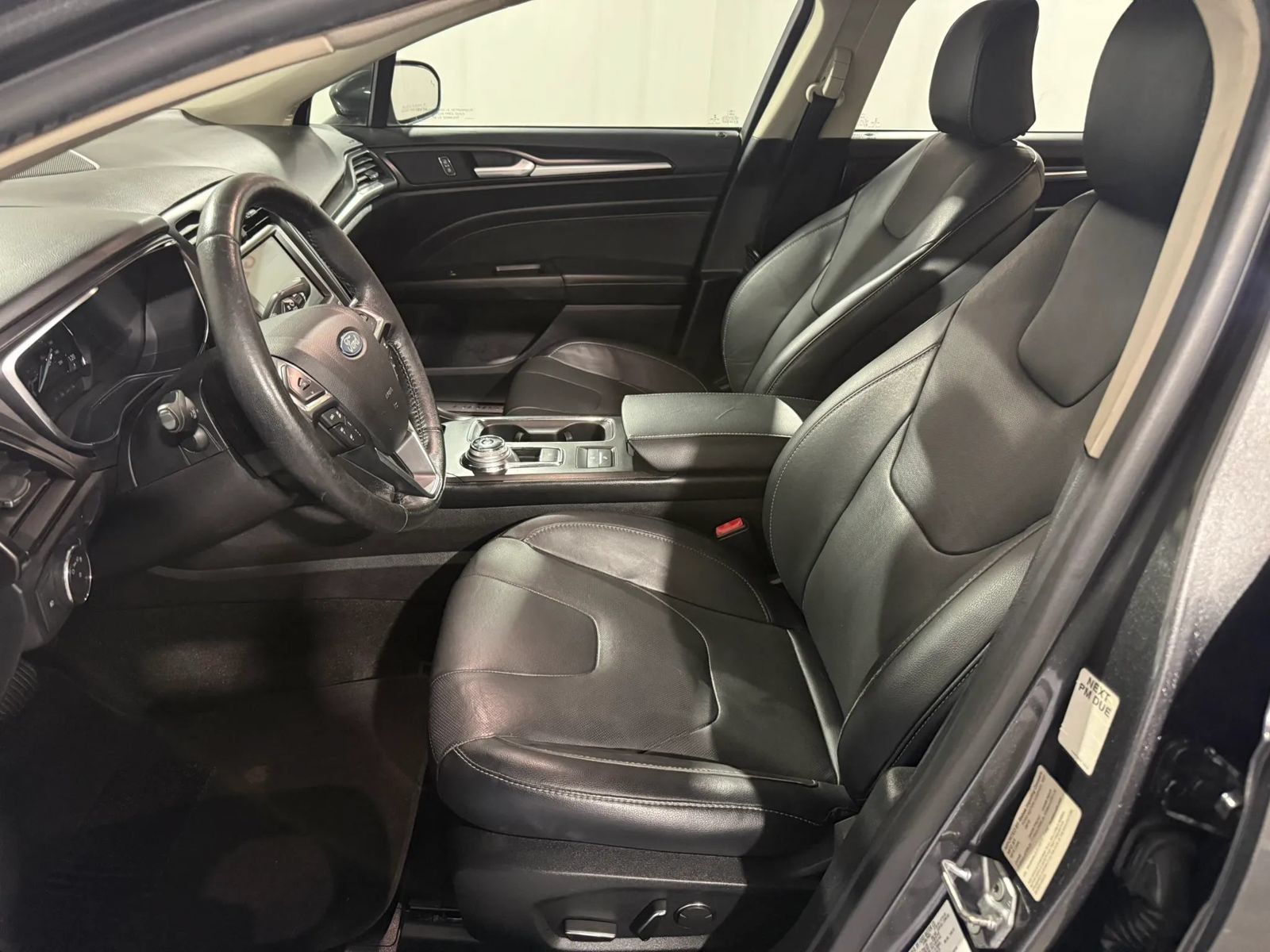 Used 2020 Ford Fusion Titanium FWD image 27