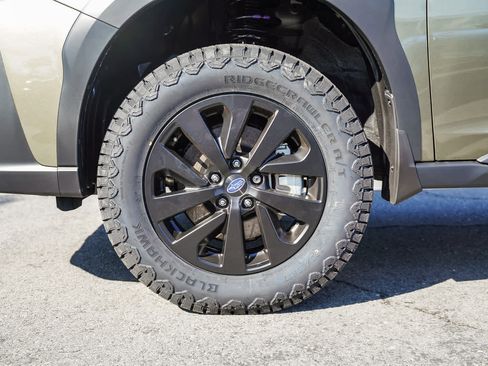 New 2025 Subaru Outback Premium image 9