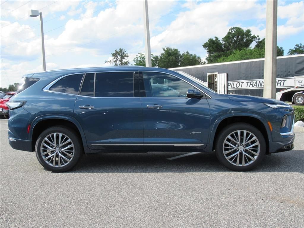 New 2026 Buick Enclave Avenir w/ Super Cruise Package FWD image 2