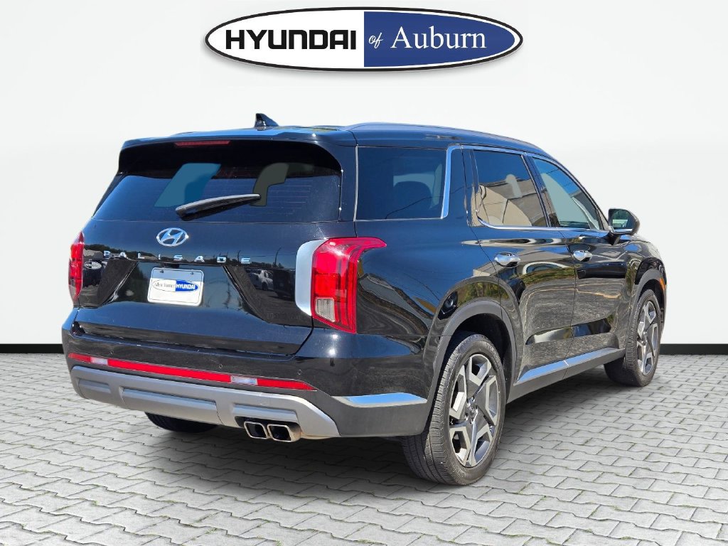 Certified 2024 Hyundai Palisade Limited FWD image 5