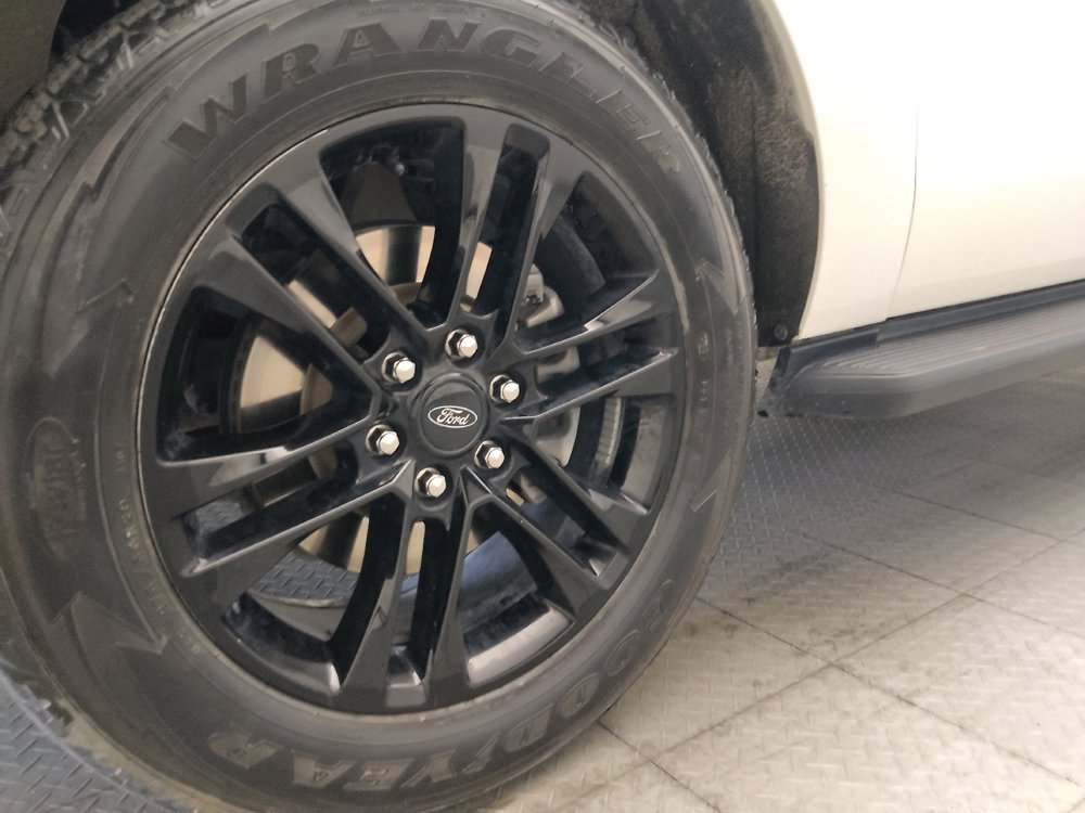 Used 2022 Ford Expedition XLT RWD image 31