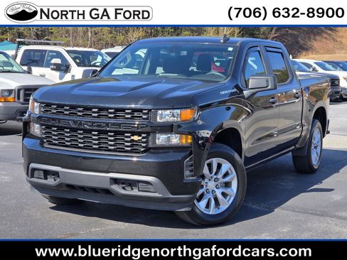 Used 2021 Chevrolet Silverado 1500 Custom image 1
